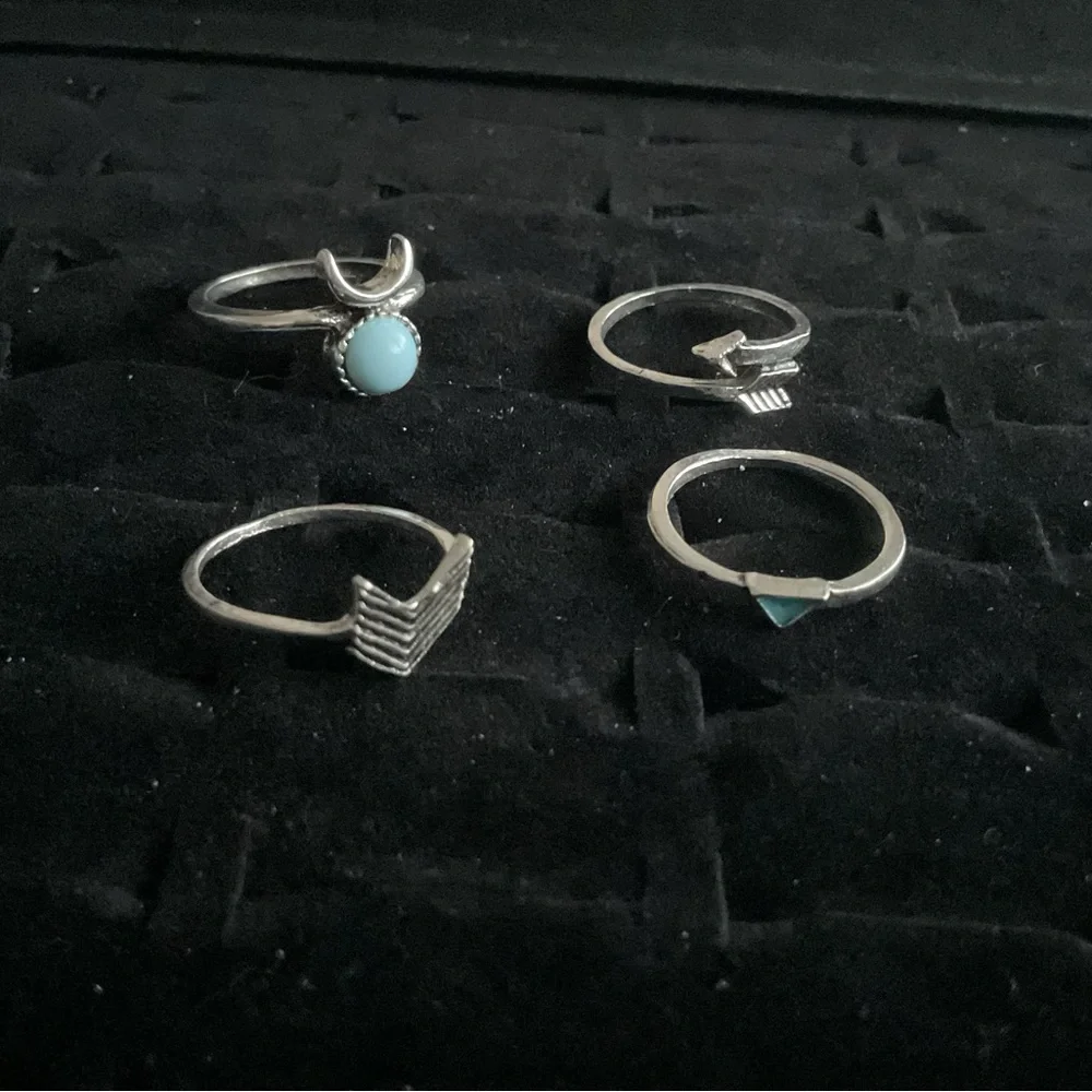 unbranded elegant silver